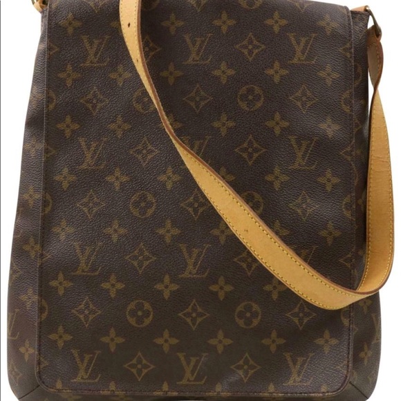 Louis Vuitton Handbags - Louis Vuitton musette gm large